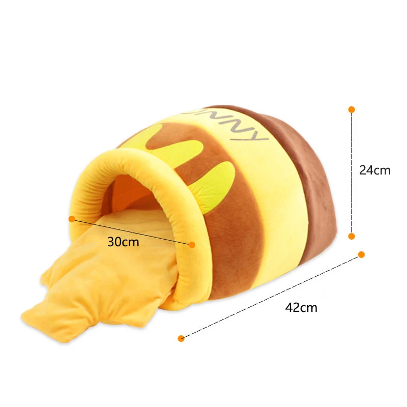 The Hunny Hive™ cat bed